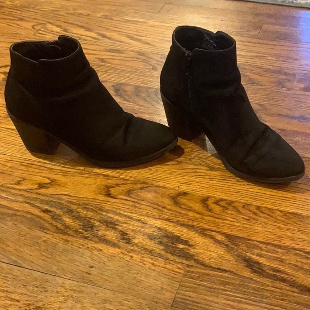 Women’s Booties with Heel